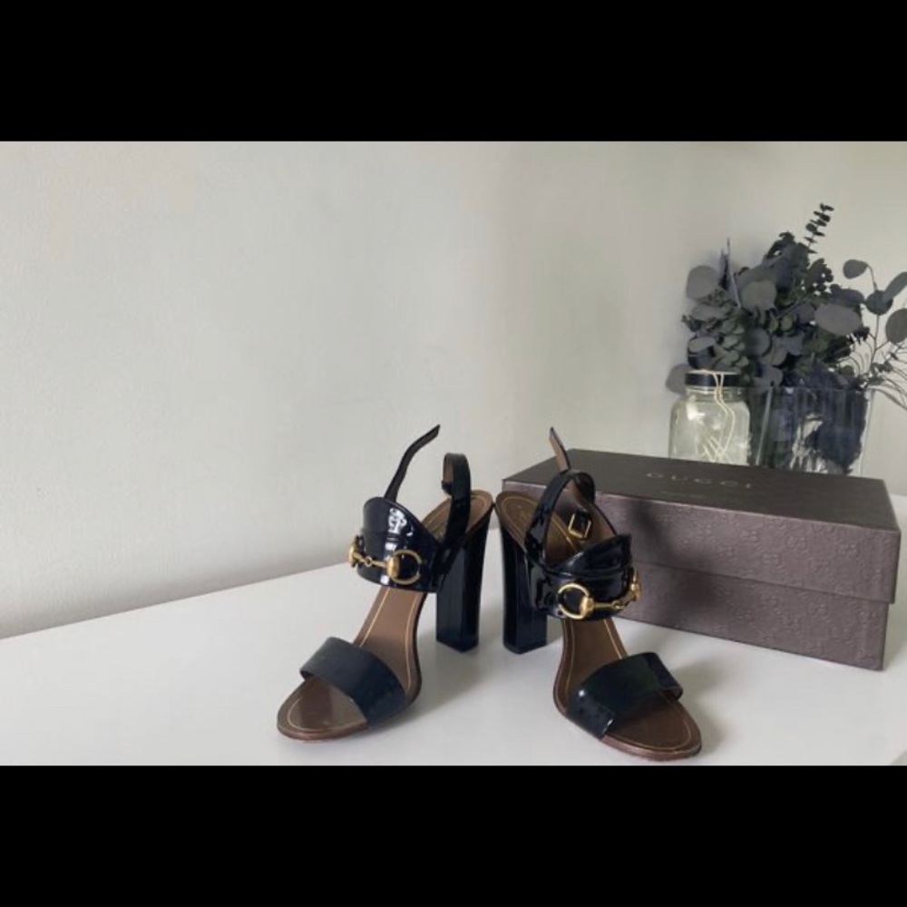 Gucci sandals